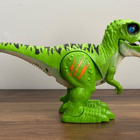 ZURU Green Robo Alive T-REX Dinosaur Robotic Pet Sounds Walking & Opens Mouth - Picture 2 of 11